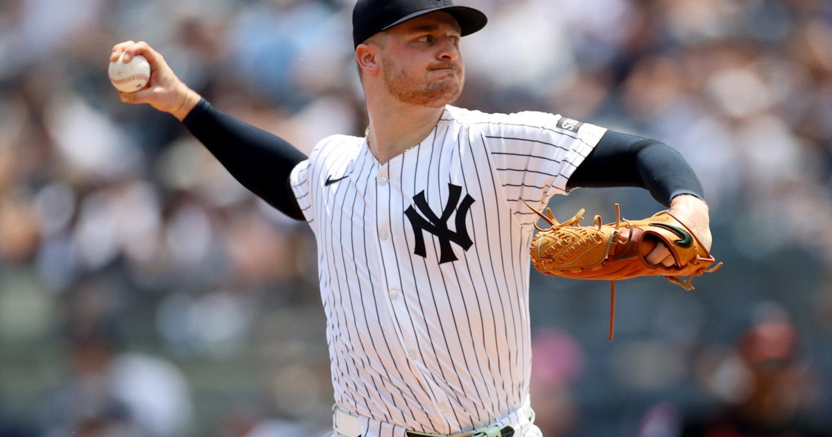 Schmidt pitches 7 hitless innings in Yankees 1-hitter, 9-0 rout of Orioles 