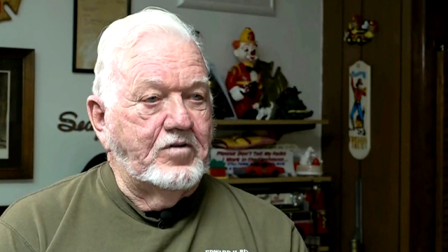 Dennis Snyder of Muscatine, Iowa 