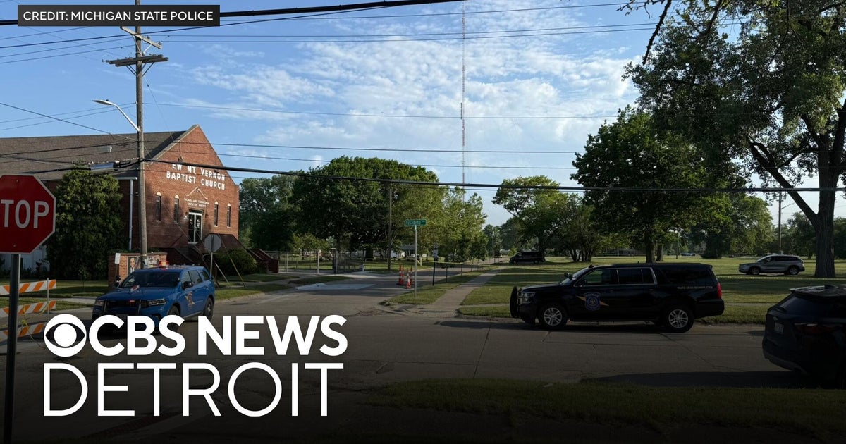 Shooting in Royal Oak Township leaves 1 dead, 3 injured - CBS Detroit