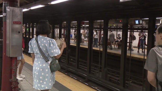 westbrook-5p-pkg-mta-on-wcbse9fz-hi-res-still-00-01-4602.jpg 