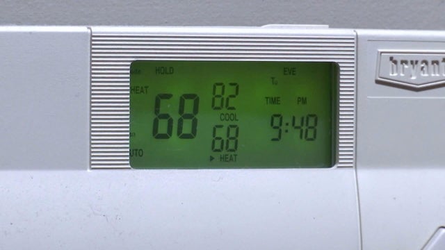 thermostat-2.jpg 