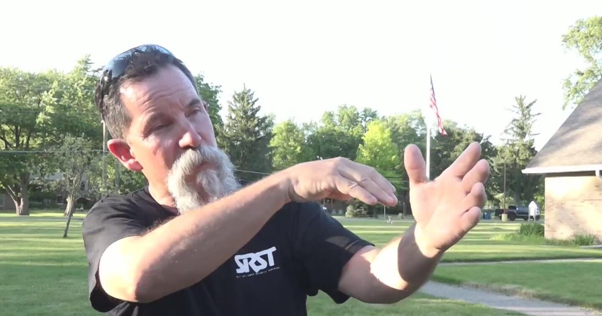 Security guard relates the scene as gunman approached CrossPointe Church 
