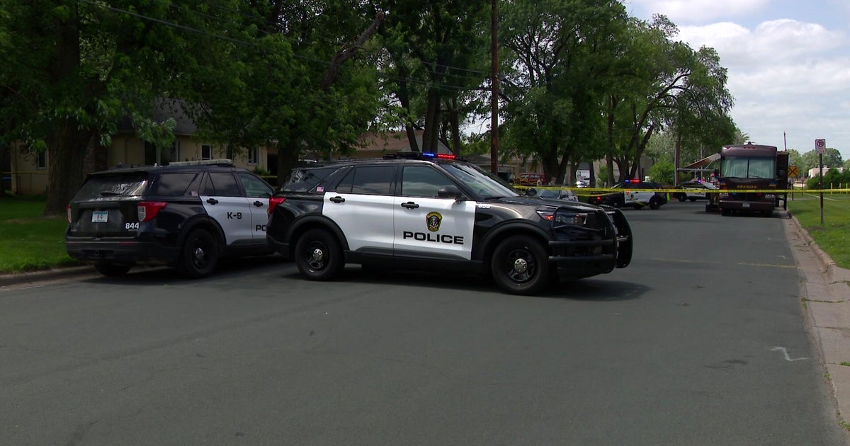 Man charged with fatally shooting cousin during fight in Bloomington 