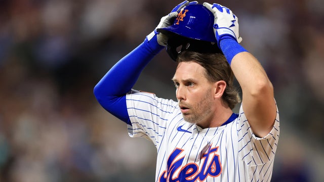 mets-braves-jeff-mcneil.jpg 