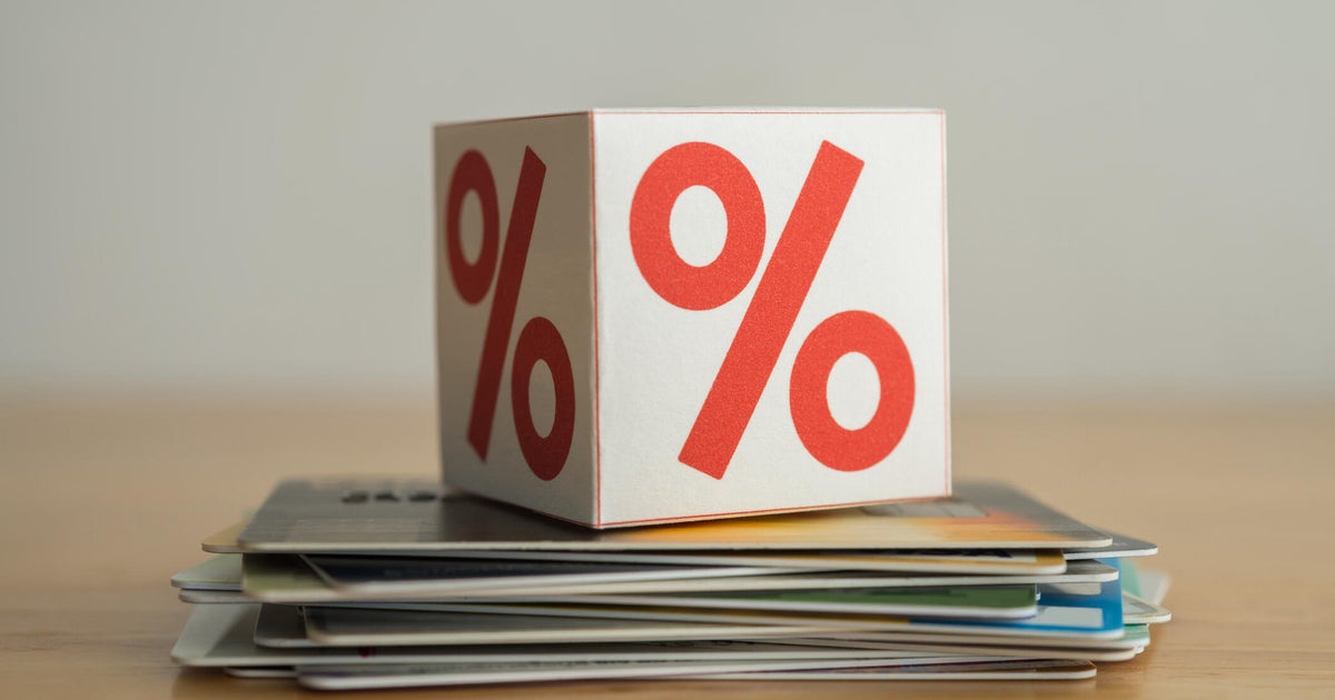 5 ways to pay 0% interest on your credit card debt now