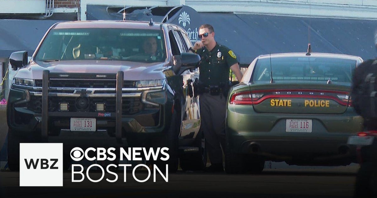 Police step up patrols after shootings at Hampton Beach in NH - CBS Boston