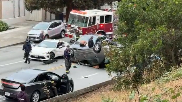 San Francisco Crash at Fulton and Stanyan streets 