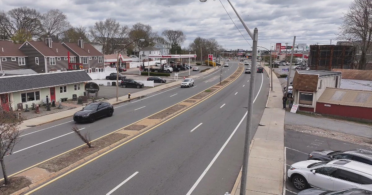 Who’s responsible for cracked streetlights leaning over a Boston road?