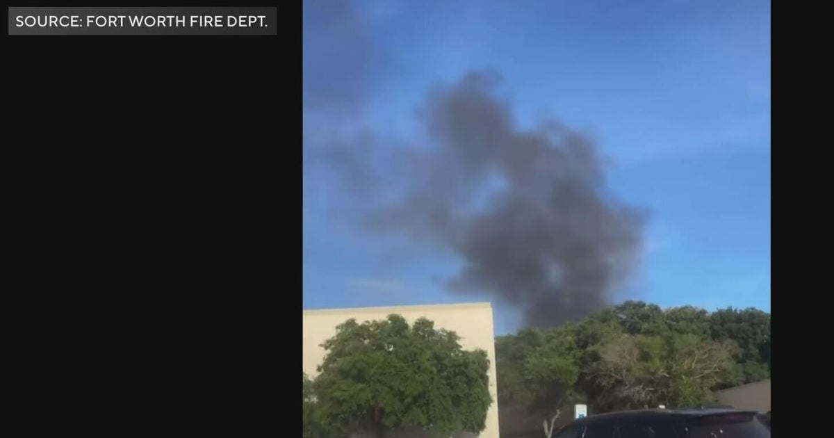 Fire prompts evacuation at Fort Worth’s Hulen Mall - CBS Texas