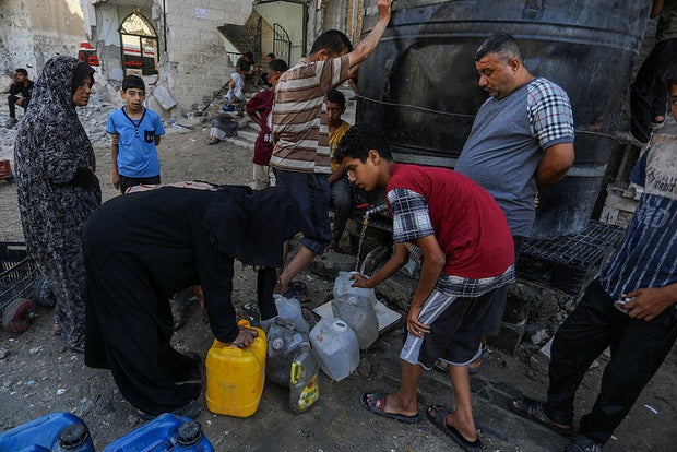 Water was distributed to the Palestinians in Khan Usi 