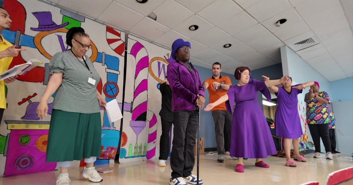 Inclusive theater program in Queens spotlights adults with disabilities 
