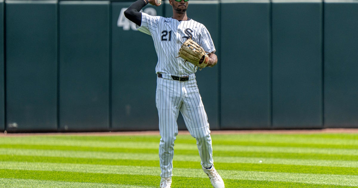 White Sox rally for 4 runs in seventh to beat Giants 