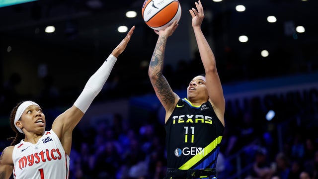 Washington Mystics v Dallas Wings 