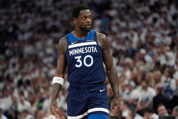 Timberwolves-Randle Basketball 