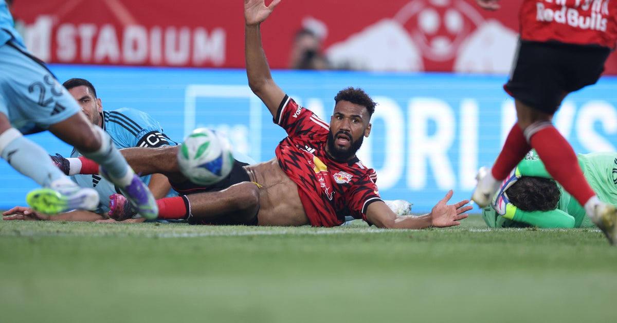 Choupo-Moting scores in 90th minute to give Red Bulls 2-2 tie with Minnesota 