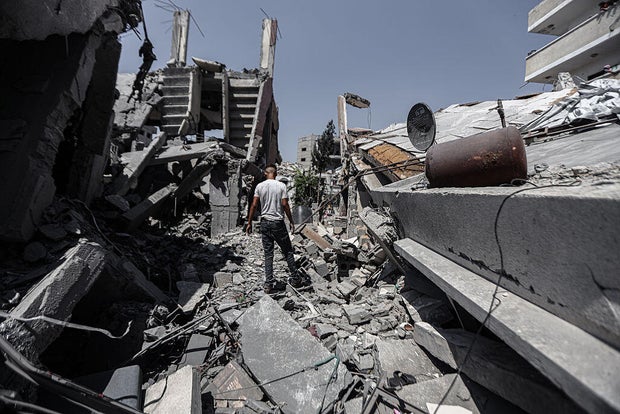 Israeli attacks on Gaza continue 