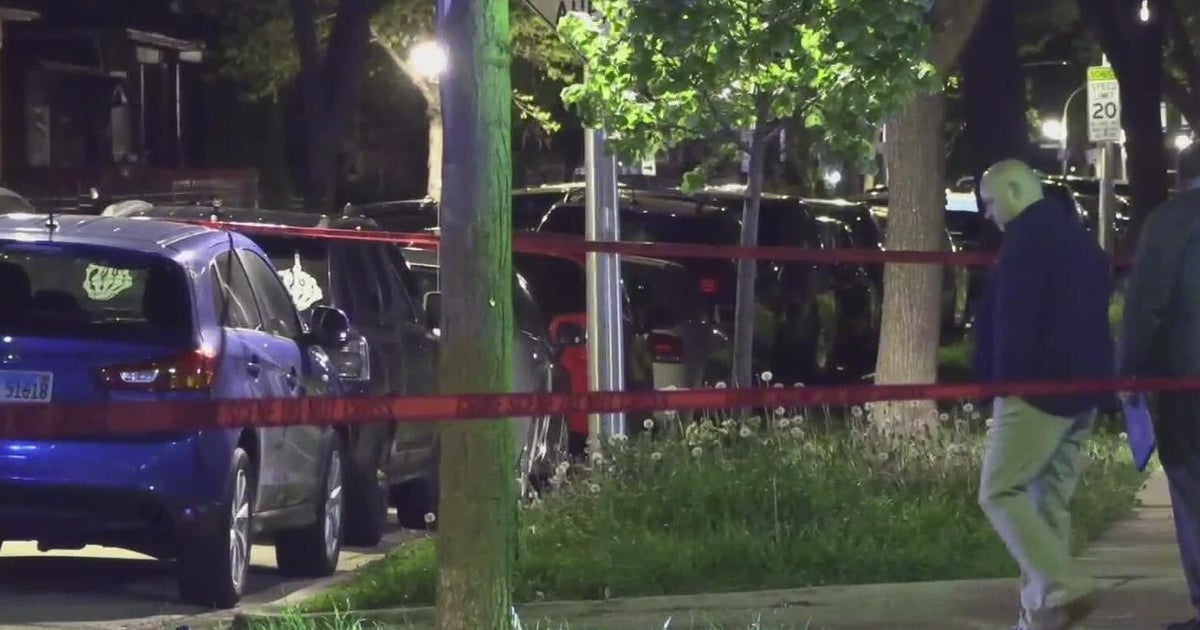 Man charged in deadly West Side shooting last month 