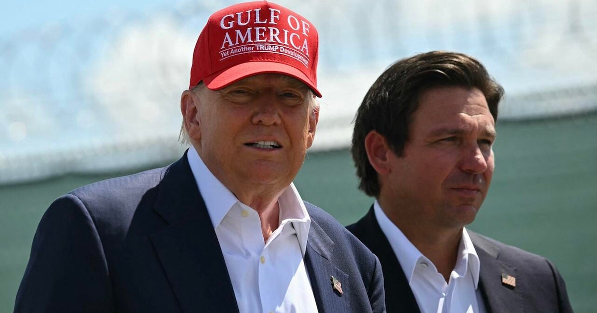 Judge blocks Trump's plan to limit access to asylum at southern border 