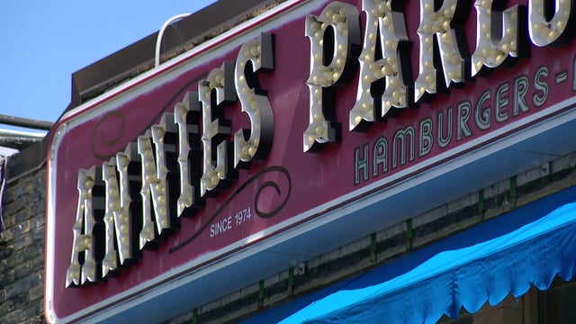 5p-pkg-bars-closing-wcco86gj.jpg 