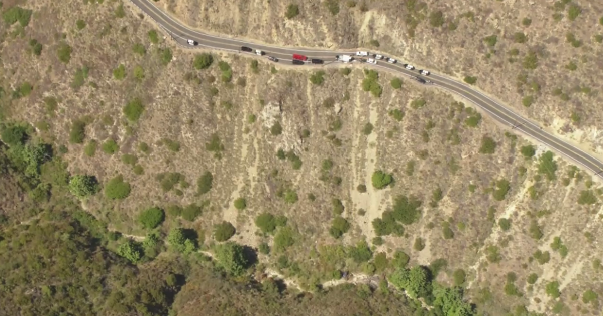 One dead after crash causes vehicle to veer off cliff in Malibu 