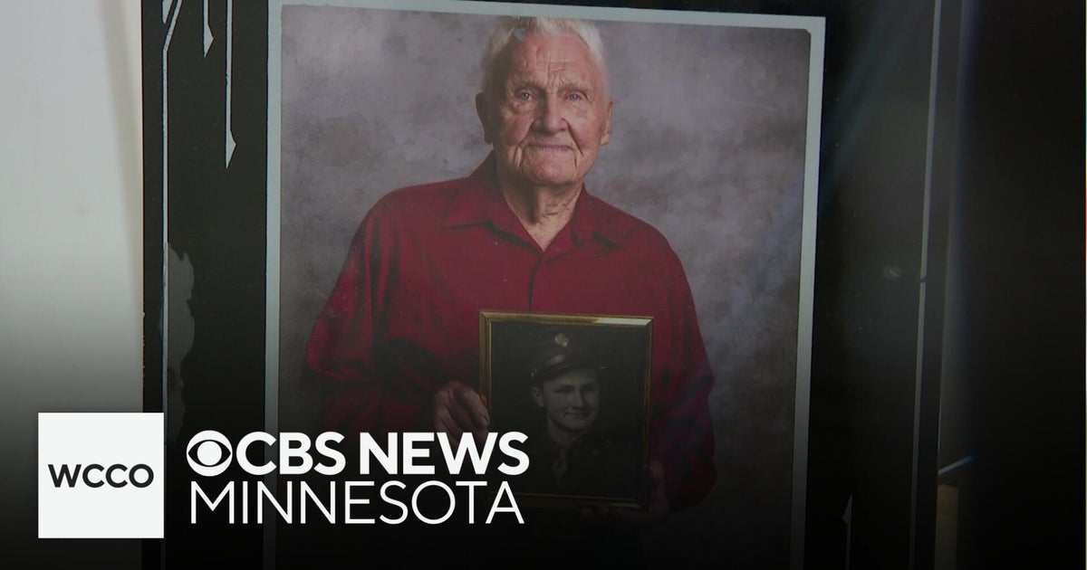 Minnesota WWII veteran reflects on visit to POW camp in Poland