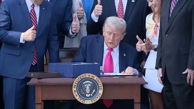 trump.jpg 