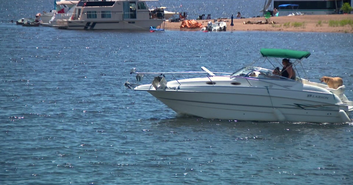 Hot weather, water warnings greet 4th of July crowds on St. Croix River 