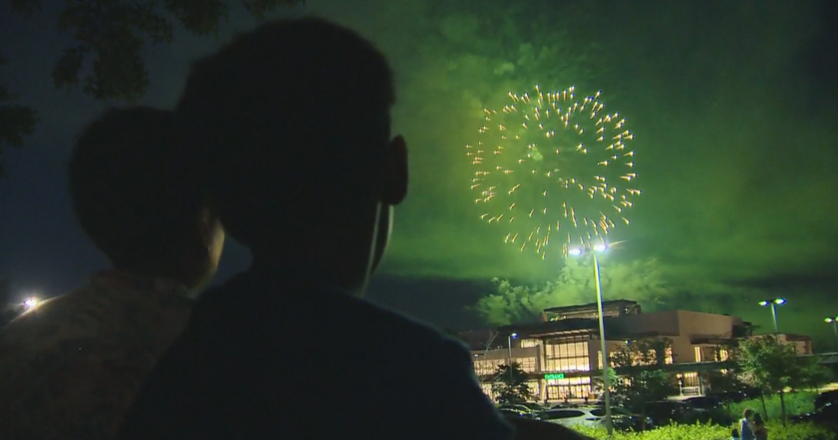Thousands gather in Columbia for 4th of July celebrations 