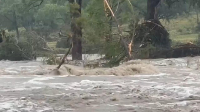 cbsn-fusion-texas-floods-expose-gaps-in-emergency-warning-system-thumbnail.jpg 