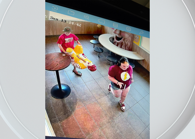 ronald-mcdonald-1.png 