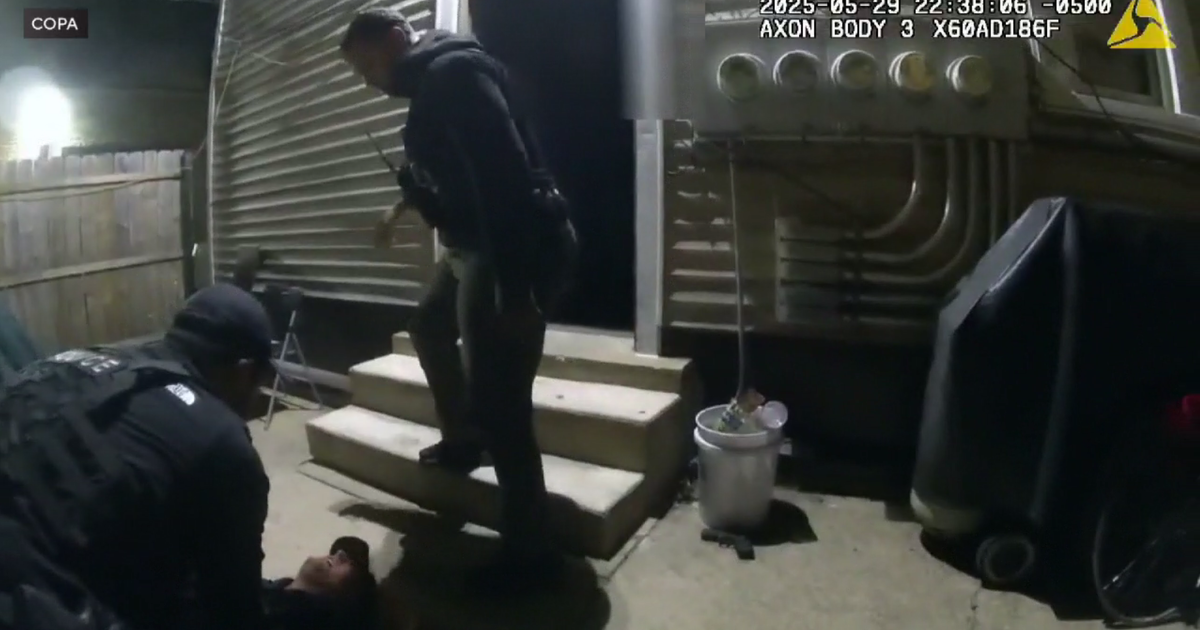 COPA issues video of shootout that left man dead, officer wounded in West Humboldt Park 