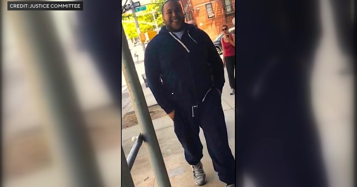 Family of man killed by NYPD officer in 2019 continues to call for his firing 