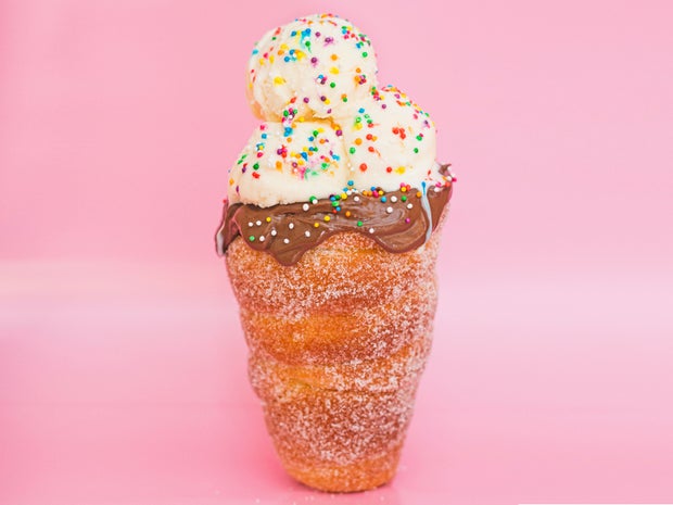new-vendor-magdalenas-chimney-cakes.jpg 