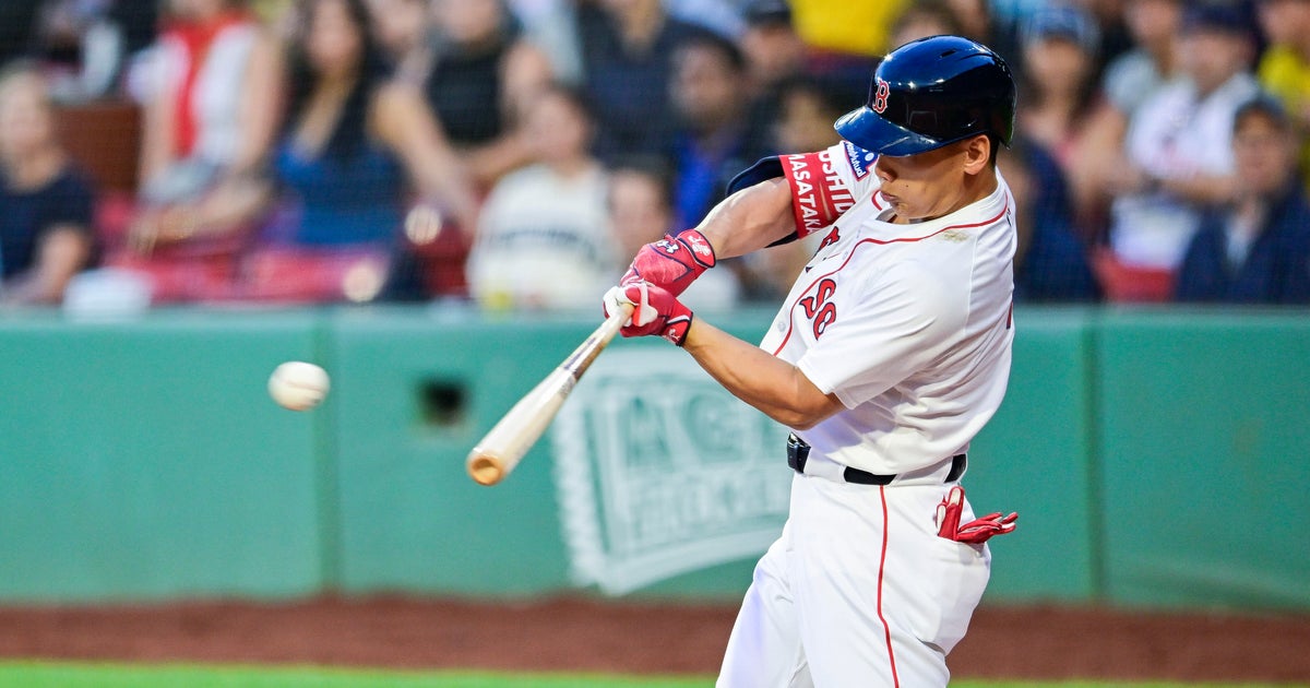 Yoshida an instant hit in return to Red Sox lineup 