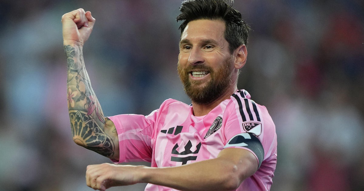 Messi has MLS-record 4th straight multi-goal game, Inter Miami beats New England 2-1 