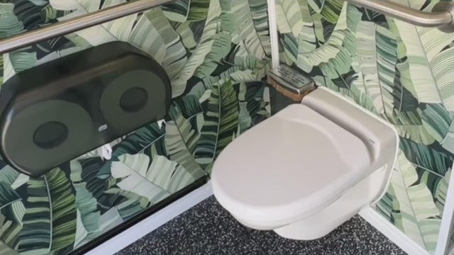 throne-slider.jpg 