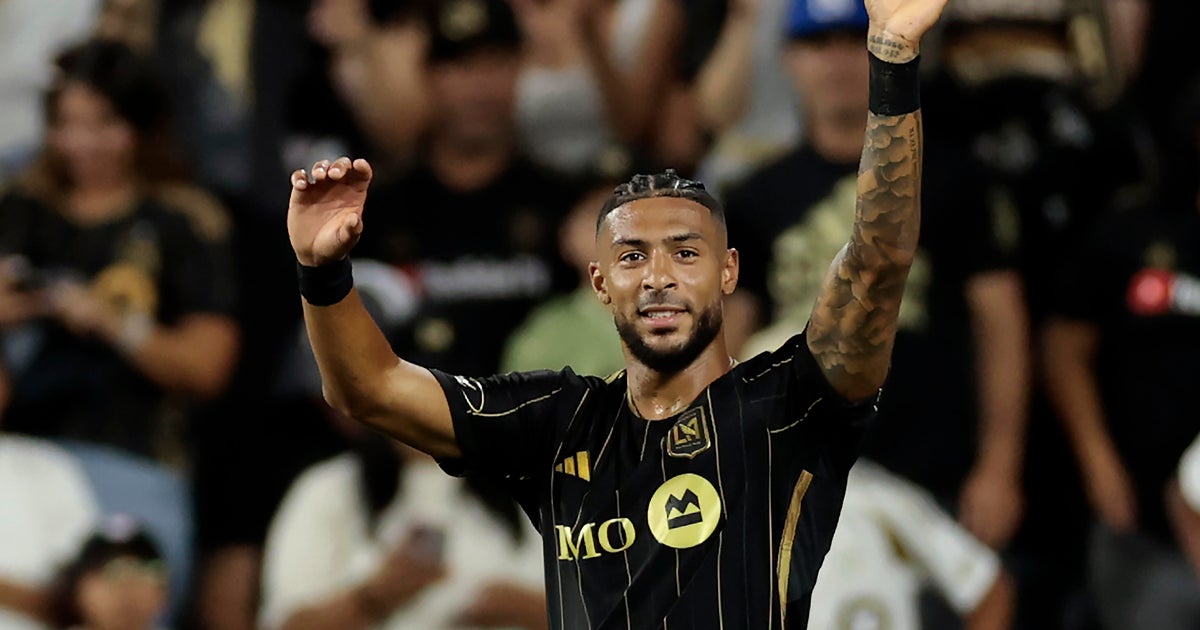 Denis Bouanga scores, LAFC ties season-high with 22 shots in 3-0 win over Rapids 