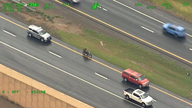 motorcycle-eluding-copy.jpg 