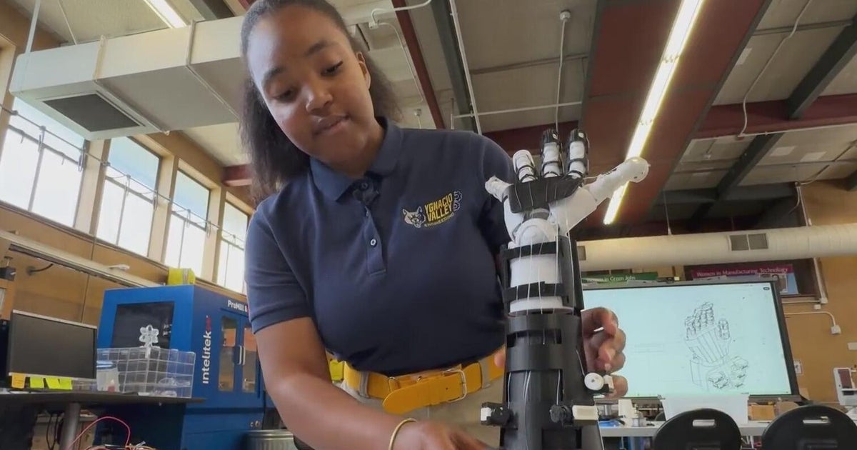 Exoskeleton hand developed by Concord students gets honor from MIT 