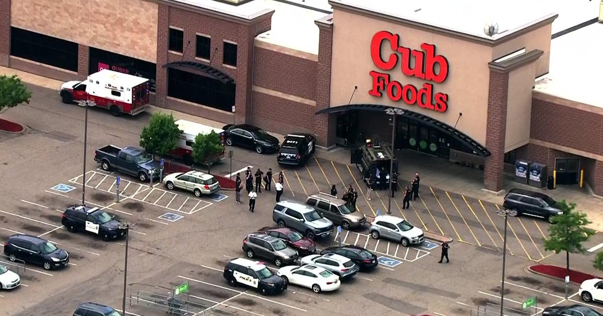 Large police presence outside St. Paul Cub 
