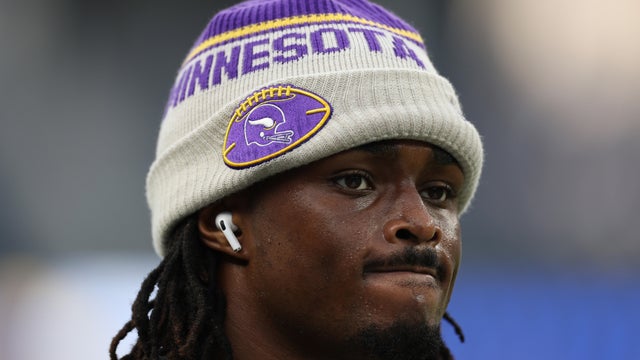 Minnesota Vikings v Los Angeles Rams 