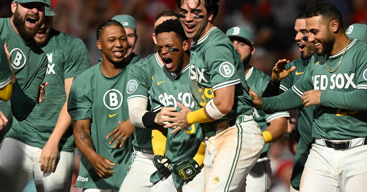 Rafaela's two-run, walk-off homer gives Red Sox 5-4 win over Rays 