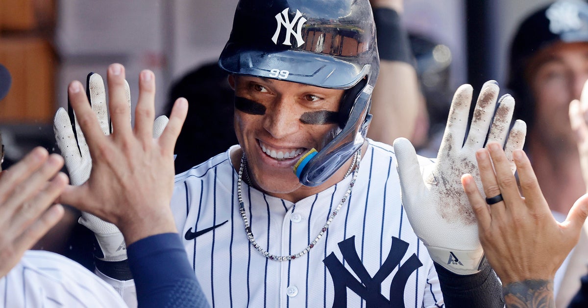 Aaron Judge becomes fastest to 350 homers, bettering Mark McGwire 