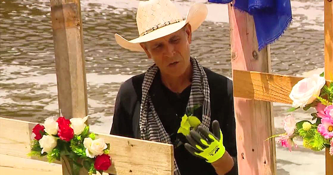 Artist builds riverside memorial of 120 crosses to honor Central Texas flood victims 