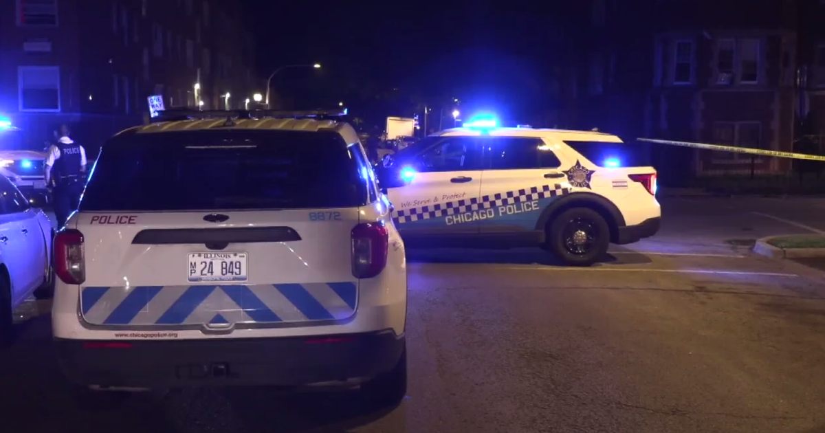 2 men wounded in shooting in South Shore 
