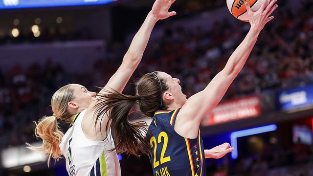 Dallas Wings v Indiana Fever 