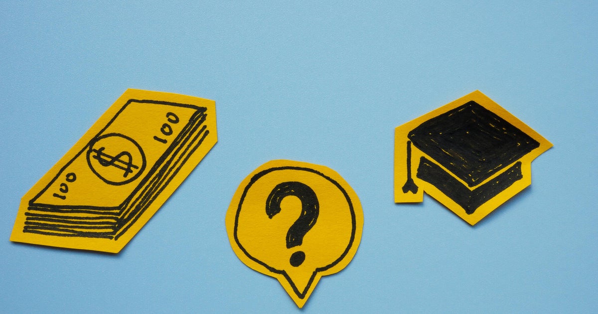 Federal vs. private student loans: Which borrowing option makes more sense this fall? Federal vs. private student loans: Which borrowing option makes more sense this fall?