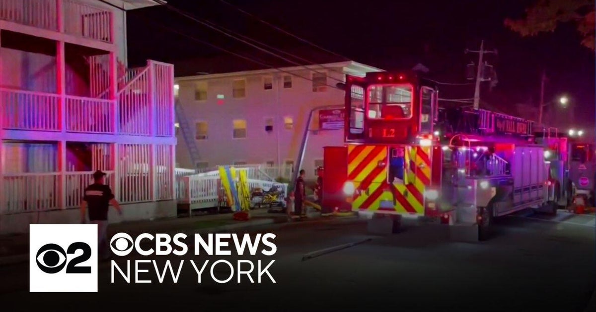 A least 9 dead in fire at Massachusetts assisted living facility - CBS ...