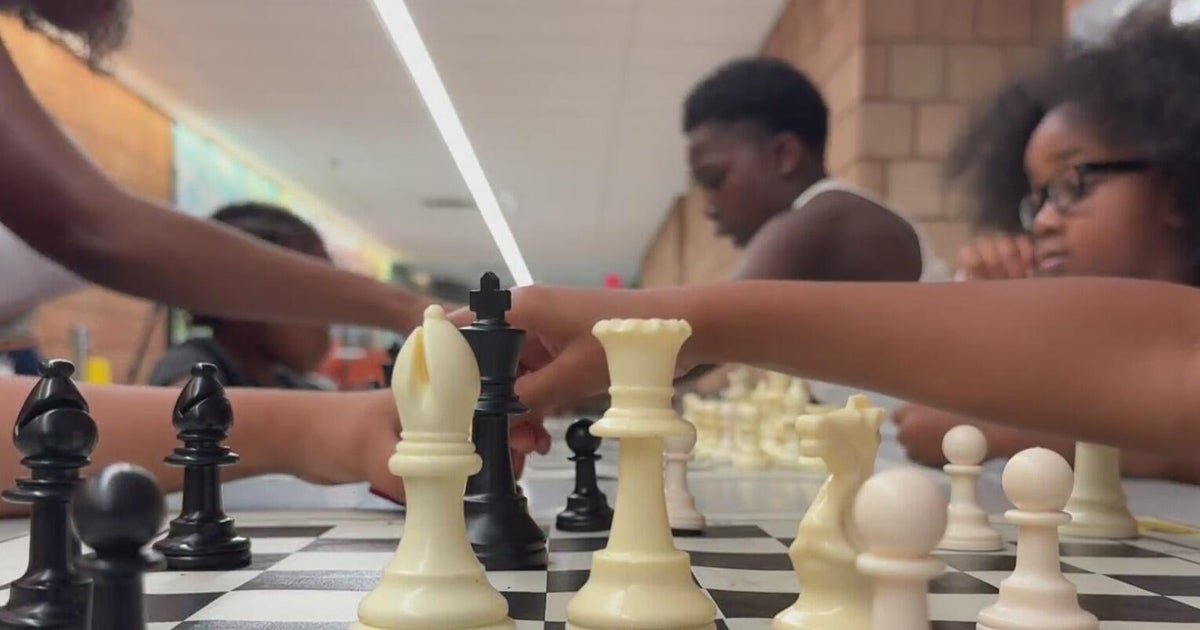 City of Detroit offering youth programs to keep kids busy 