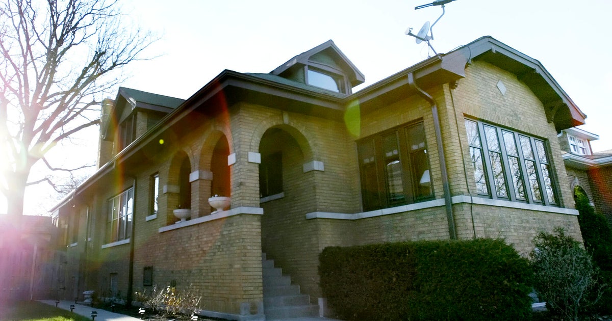 City Council Zoning Committee backs bid to legalize "granny flats" citywide 